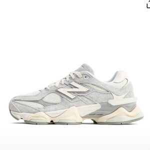 New Balance 9060- Quartz Grey